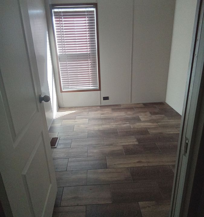 1st image of 2222 E 8th St Lot 22