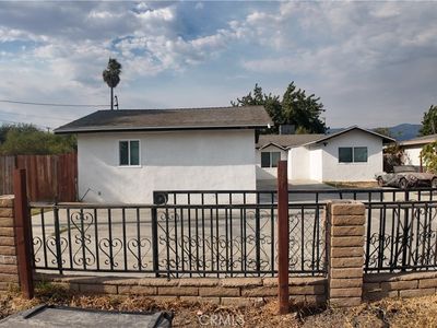 1196 W Olive St, San Bernardino, CA, 92411
