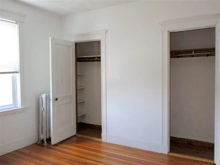 17 Montgomery St #2 — Photo 9