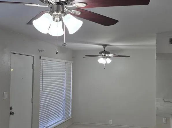 5343 Richmond Ave #11, Houston, TX 77056