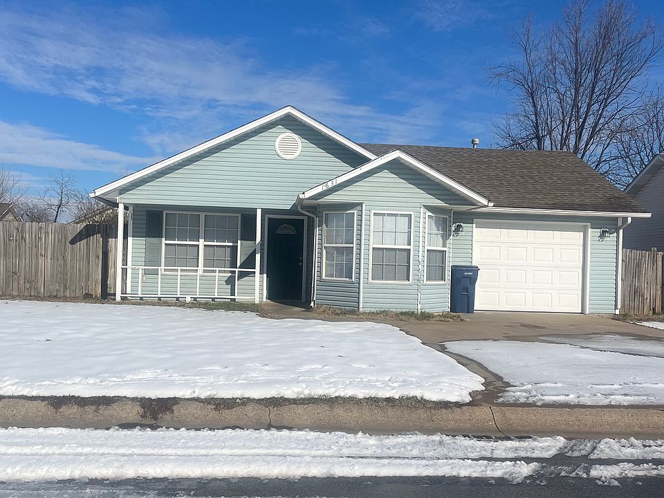 1st image of 1631 Tanglewood Ln