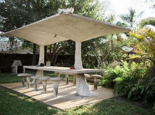 Chapel Dr, Sarasota, FL 34234