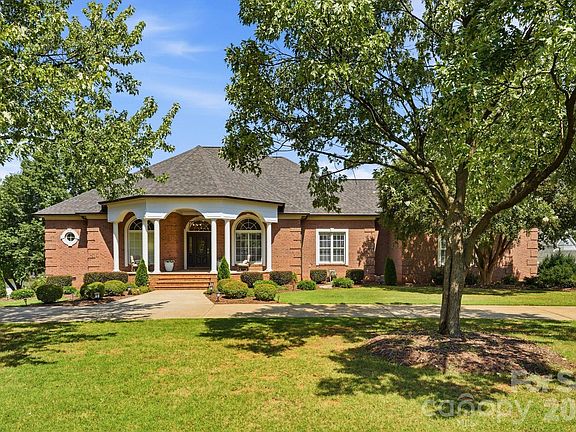 2nd image of 459 Valley Run Dr