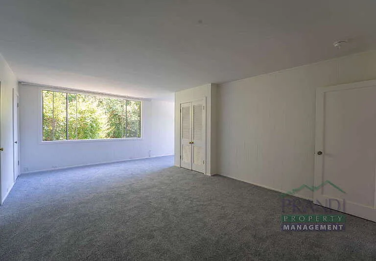 2 Ahrens Ln — Photo 18