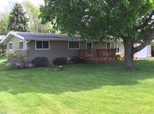 2414 Robert St, Stoughton, WI 53589
