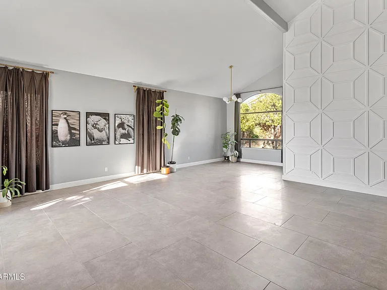 6420 E Montreal Pl — Photo 4