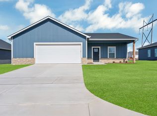 9505 E Creed St, Wichita, KS 67210