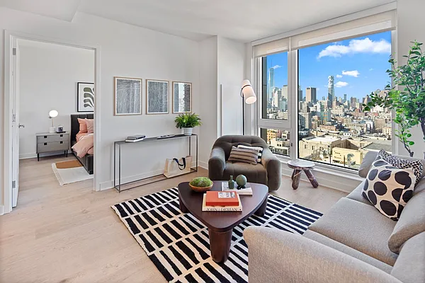 55 Suffolk Street #2101