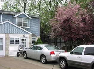 8233 Dorcas St, Philadelphia, PA 19152