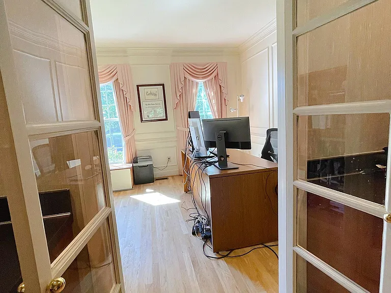 10804 Willow Run Ct — Photo 11