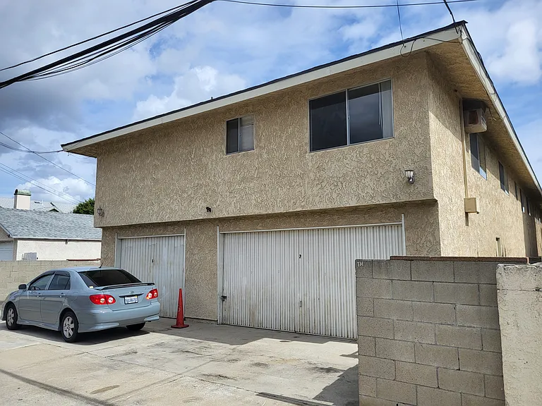 10669 Walnut St — Photo 19