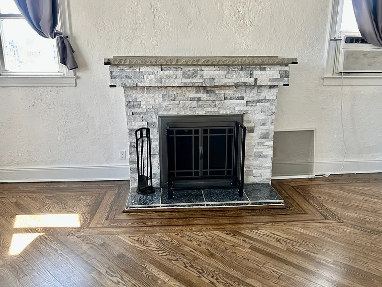 105 Mitchell Ave #UPPER — Photo 11