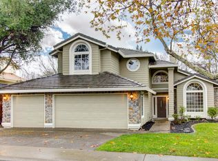 15240 Murieta South Pkwy, Rancho Murieta, CA 95683