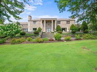 825 Fox Chapel Rd, Pittsburgh, PA 15238