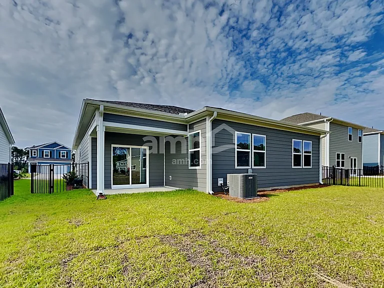 536 Plumeria Ln — Photo 24