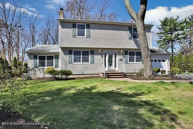 80 Taylor Blvd photo 1
