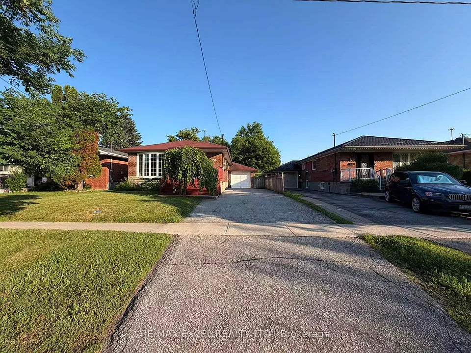 83 Marilake Dr #BASEMENT