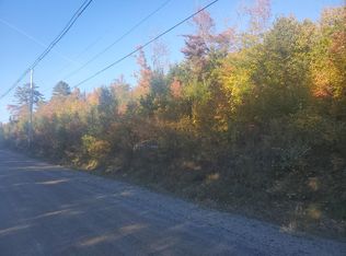 4 Half Township Rd, Lincoln, ME 04457