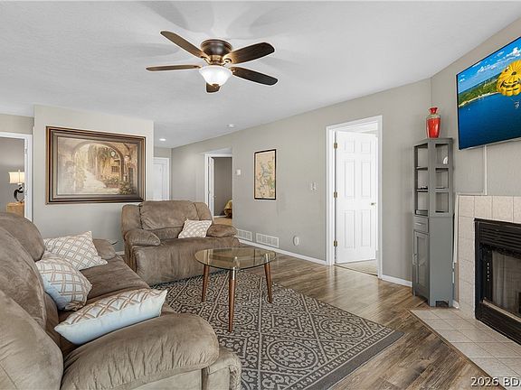 3rd image of 258 Regatta Bay Cir Unit 2D