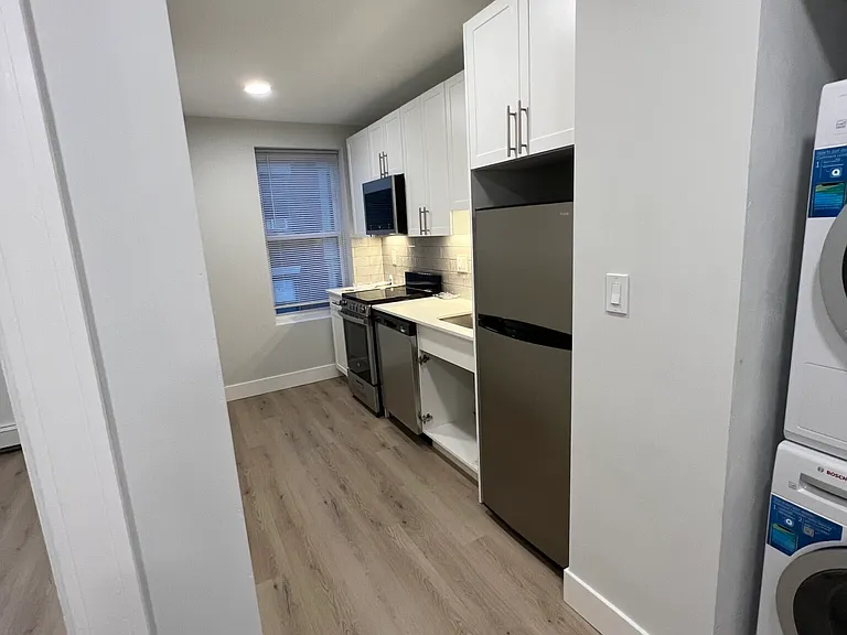 44 Joy St #9 — Photo 9