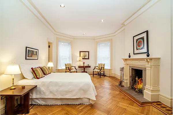 Sold by Stribling | media 31