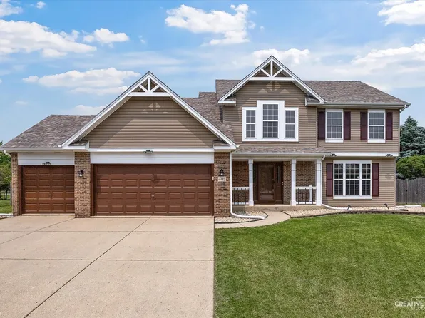 405 Derby Ct, Oswego, IL 60543