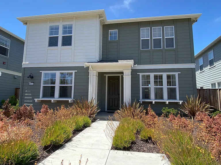 2611 California Ave — Photo 1