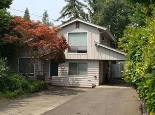 732 NW 4th St, Grants Pass, OR 97526