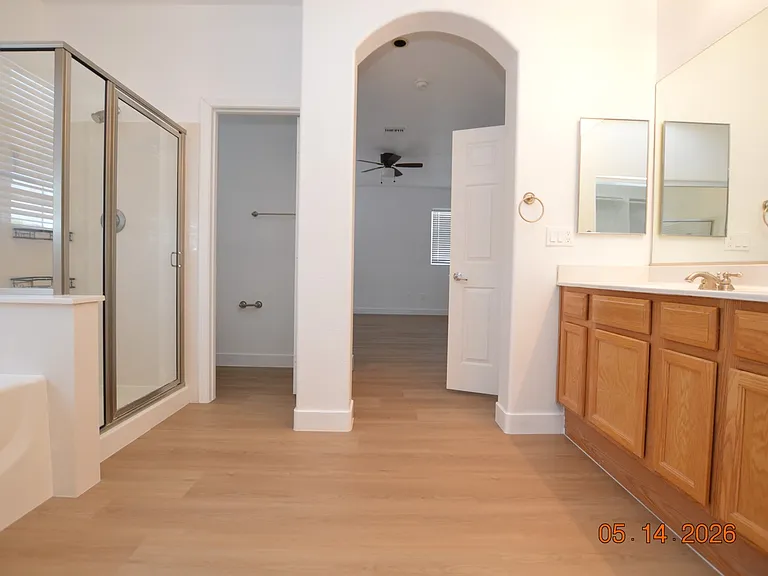 2209 Silvered Bark Dr — Photo 10