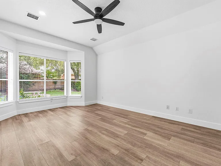 138 W Stockbridge Landing Cir — Photo 13