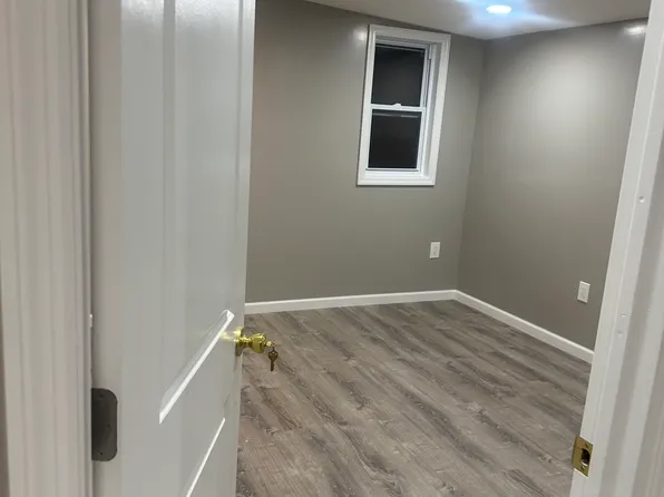 149 115th St, South Ozone Park, NY 11420