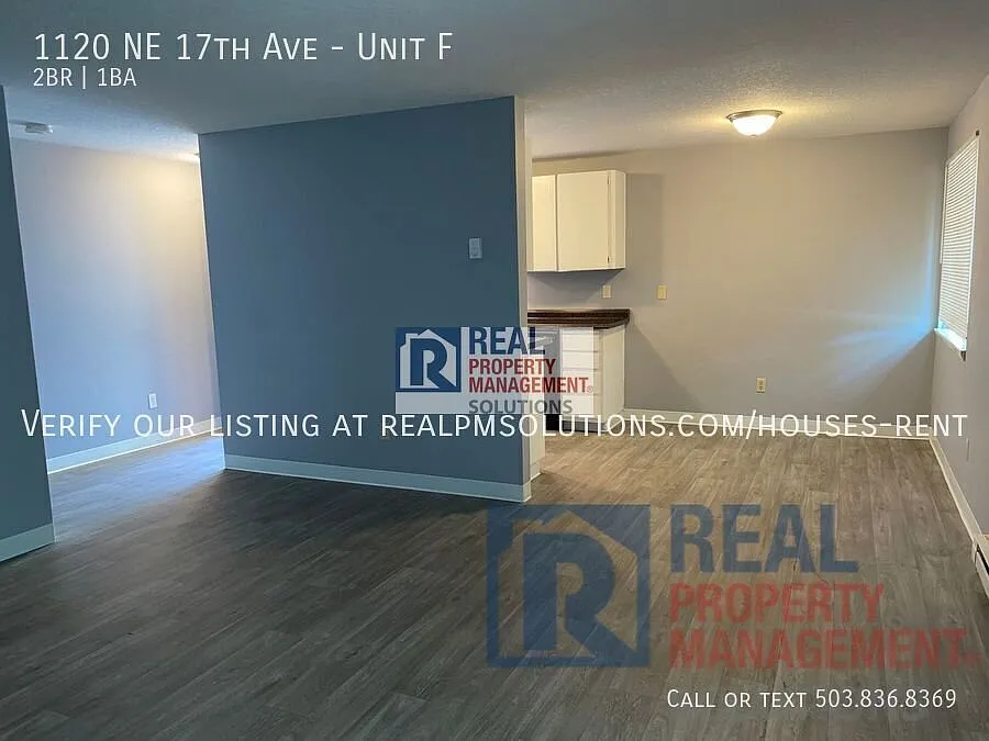 Fantastic Hillsboro Apartment! — Photo 3