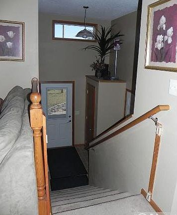3rd image of 412 Pear Street