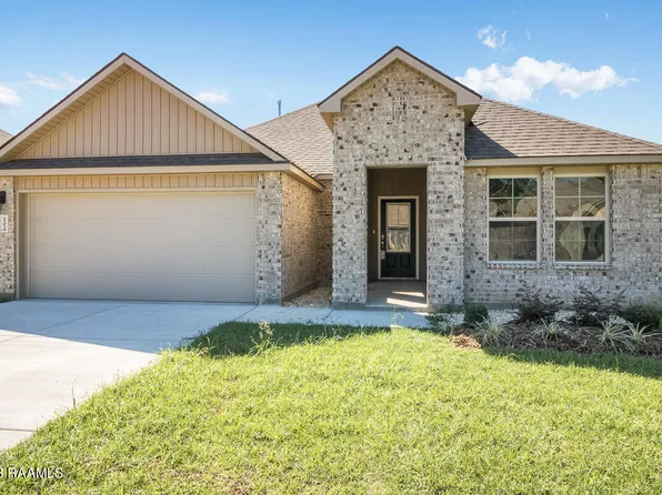 106 Florence Peak Dr, Lafayette, LA 70501