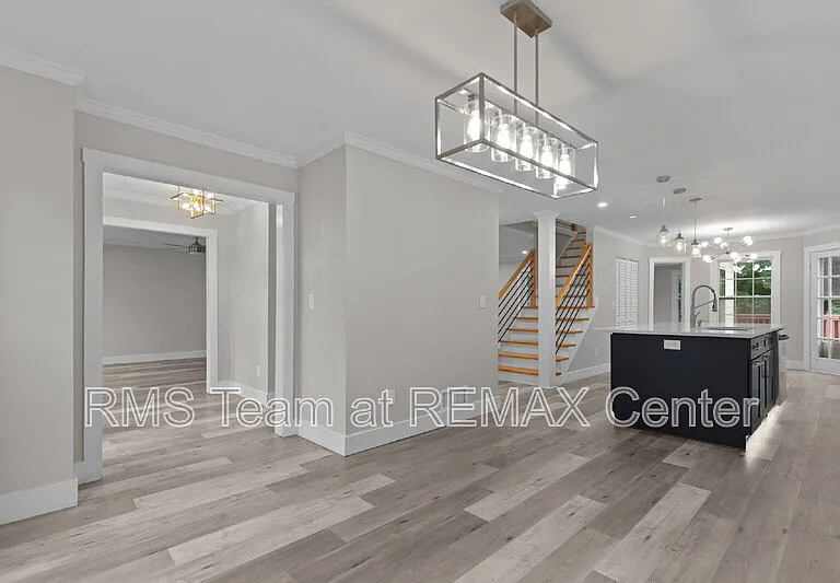 773 Huntington Way NW — Photo 24