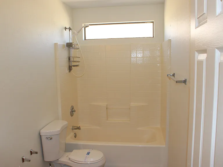 2568 W Tanner Ranch Rd — Photo 21