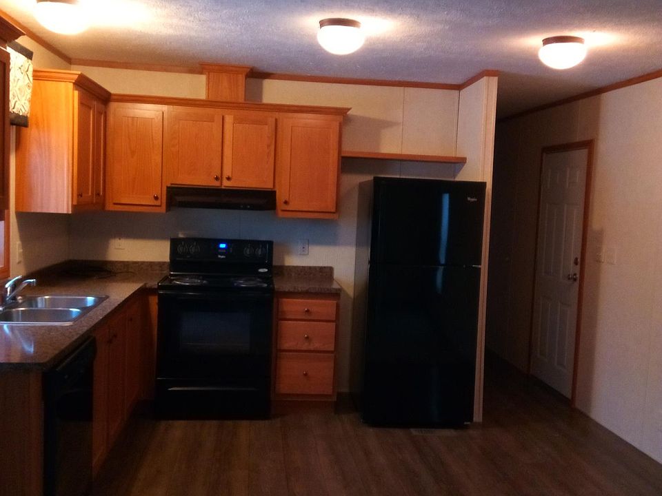 1st image of 125 Heather Brook St