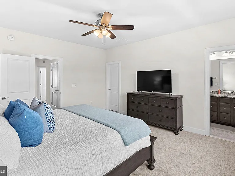 15292 Westham Ct — Photo 22