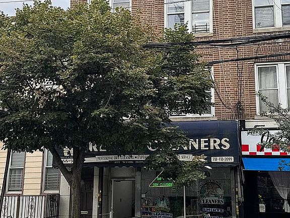 3rd image of 66-51 Forest Ave