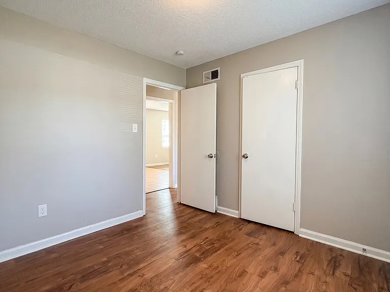 3637 Neely Rd — Photo 2