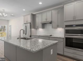 10503 Afton Grove Ct, Fredericksburg, VA 22408