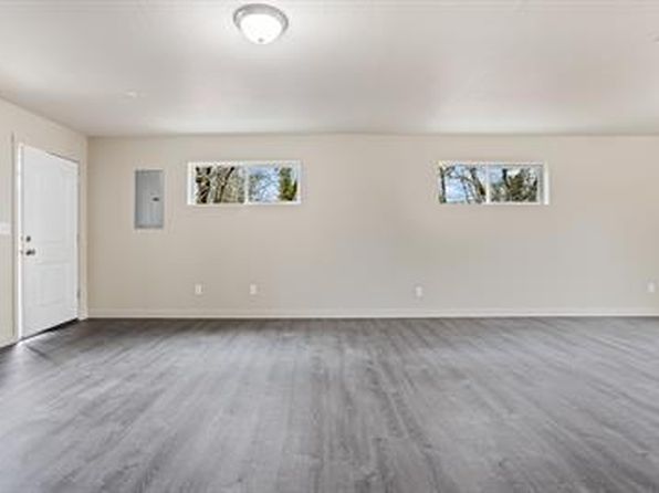 535 SE Sheridan Rd UNIT M