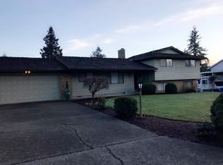 16600 SE Rock Creek Ct, Clackamas, OR 97015