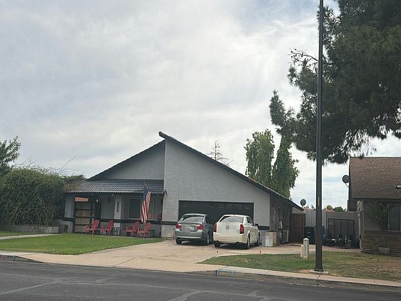 2nd image of 491 E Houston Ave