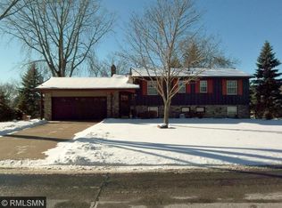 8470 Ivan Ave S, Cottage Grove, MN 55016
