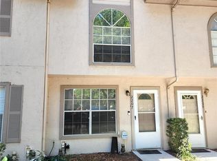2207 Fletchers Point Cir, Tampa, FL 33613