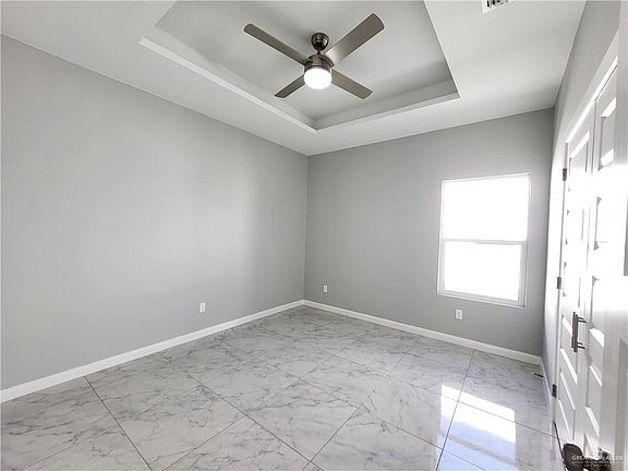 5th image of 1416 E Hibiscus Ave #2