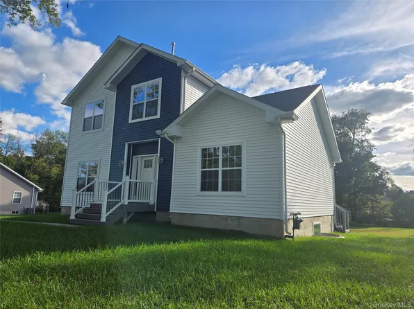 21 Francis Harrison Court, Montgomery, NY 12549