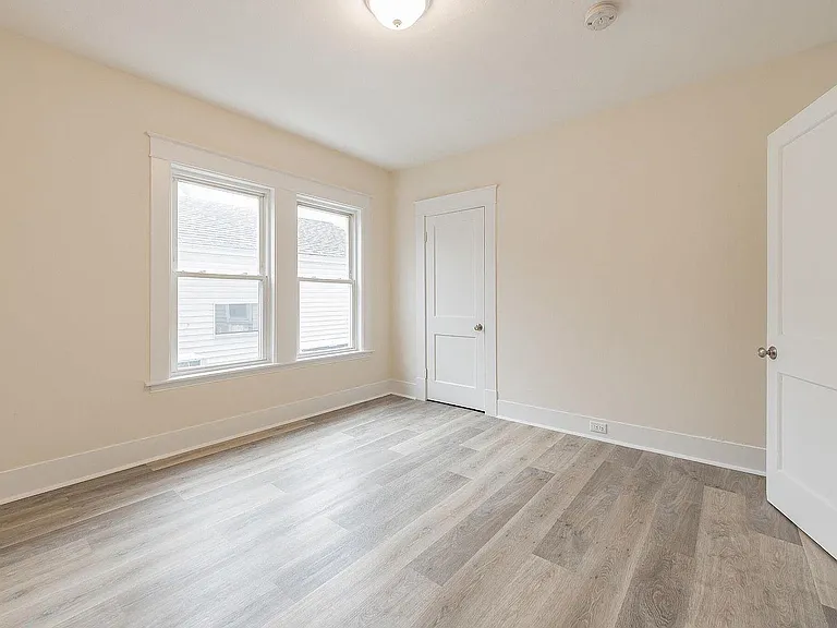 680 Harvard St #2 — Photo 17