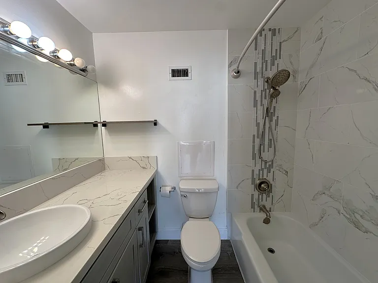 1069 Spencer St #1105 — Photo 12